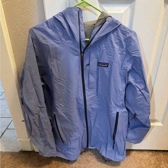 Patagonia Jackets & Blazers - Patagonia Light Purple Hooded Rain Jacket